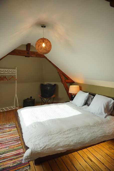 Au Ptit Bouchon - Stationnement Gratuit Dans La Rue Appartement