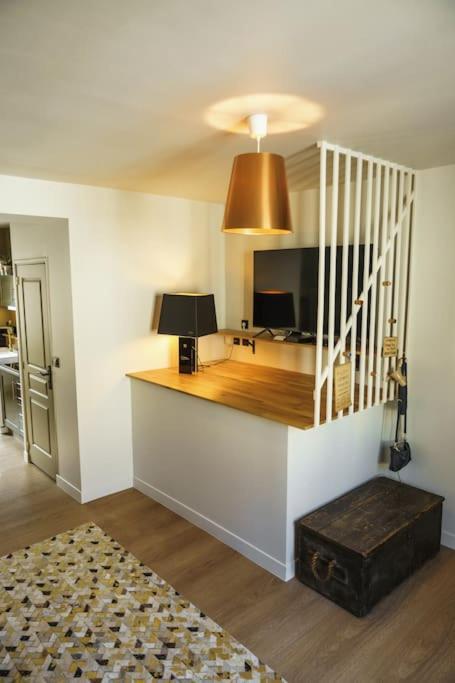 Appartement Au Ptit Bouchon - Stationnement Gratuit Dans La Rue